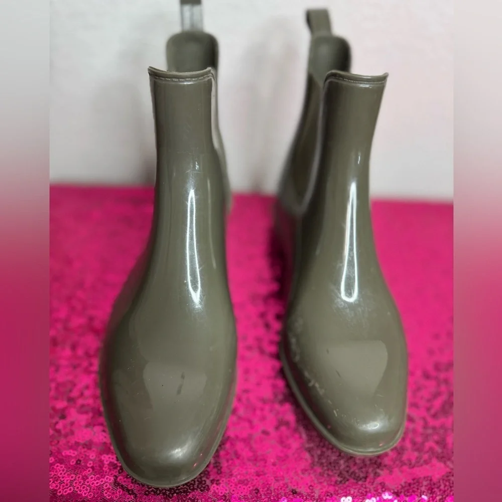 RALPH LAUREN 💚 Women’s Ankle Pull-On Classic Rain Boots (Size 7)